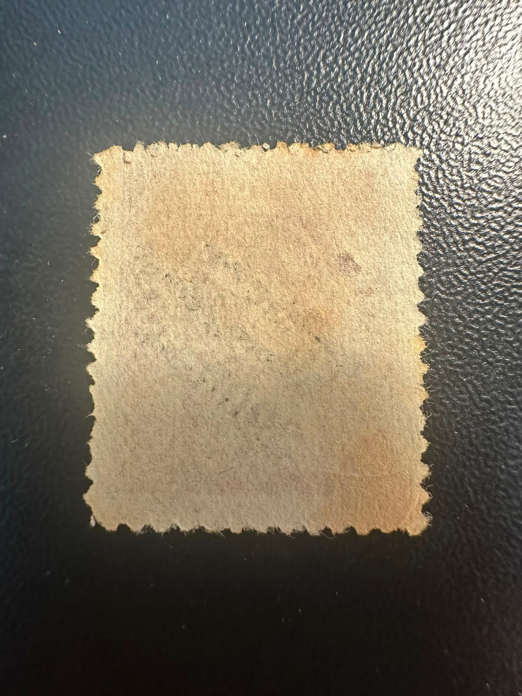 בול הרפובליקה הסובייטית של גאורגיה 1922 – הדפס רכב שחור 3000 מנתי (למען הרעבים) | 1922 Georgian SSR Stamp – Black Overprint 3000 Maneti (Famine Relief)